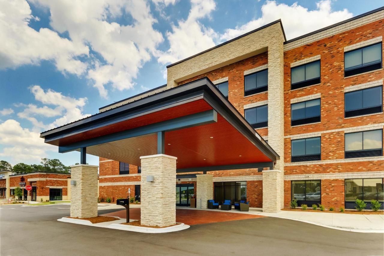 Holiday Inn Express - Wilmington - Porters Neck By Ihg Экстерьер фото